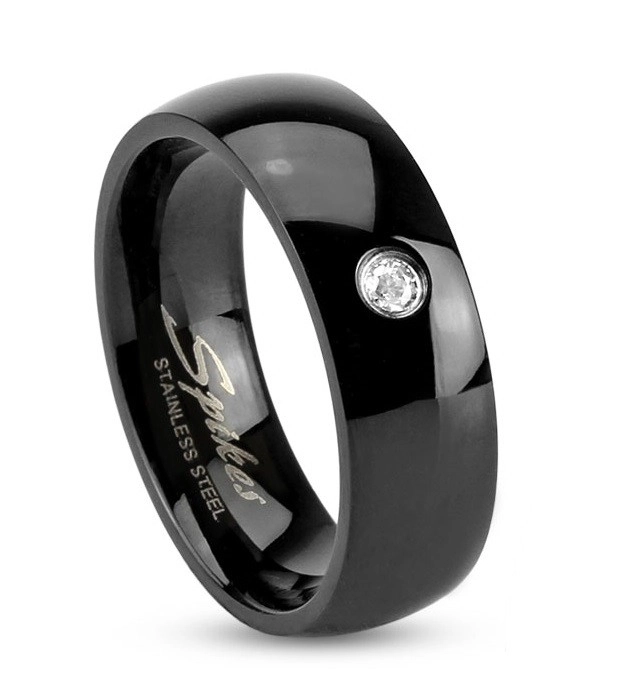 Černý ocelový prsten, lesklá zaoblená ramena, čirý zirkonek, 6 mm - Velikost: 65