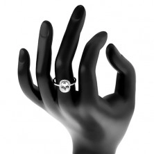 Stříbrný 925 prsten - zásnubní, velký oválný zirkon čiré barvy v kotlíku, čirý lem