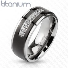 Titanový prsten stříbrné barvy, černý pás, lesklé okraje, linie čirých zirkonů