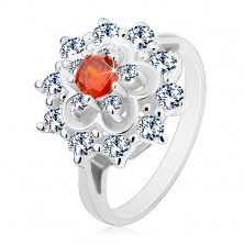 Prsten ve stříbrném odstínu, velký čirý květ s oranžovým středem