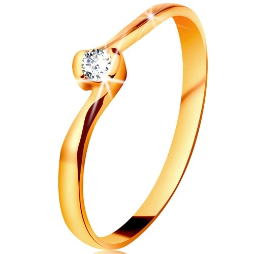 Prsten ve žlutém 14K zlatě - čirý diamant mezi zahnutými konci ramen - Velikost: 53