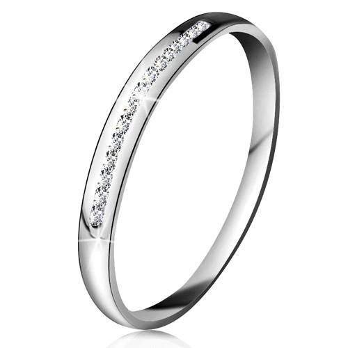 Briliantový prsten v bílém 14K zlatě - blýskavá linie drobných čirých diamantů - Velikost: 53