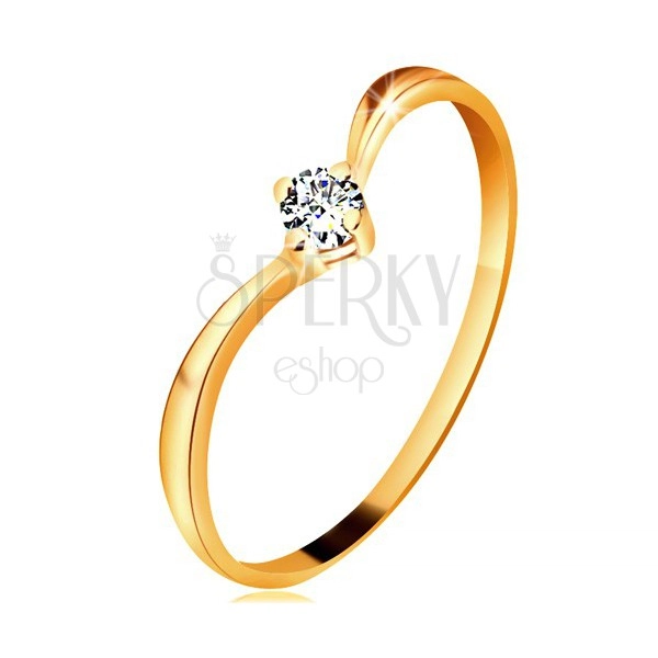 Prsten ze žlutého zlata 585 - lesklá zahnutá ramena, blýskavý čirý diamant