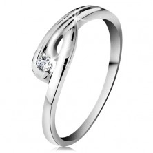 Prsten v bílém 14K zlatě - zářivý čirý diamant, zahnutá ramena se zářezem