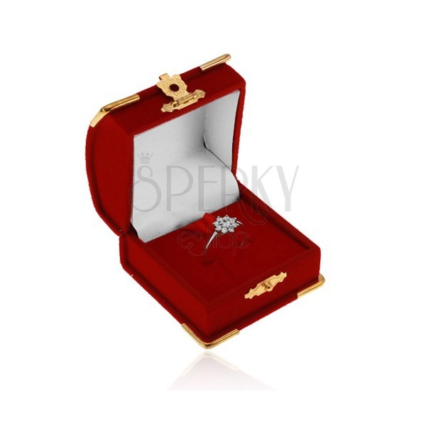 Červená sametová krabička na prsten, přívěsek nebo náušnice, detaily ve zlaté barvě