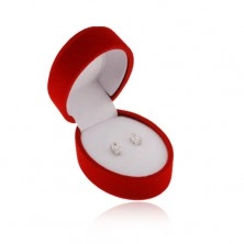 Červená oválná krabička na náušnice nebo dva prsteny, sametový povrch