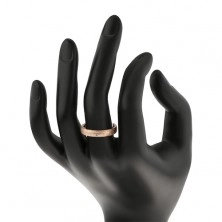 Prsten z chirurgické oceli s pískovaným povrchem, měděná barva, čirý zirkon, 4 mm
