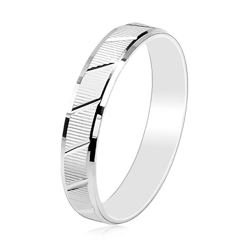 Prsten ze stříbra 925, vroubkovaný povrch, lesklé šikmé zářezy, 4 mm - Velikost: 57