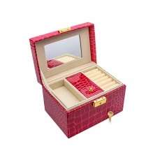 Růžová kufříková šperkovnice z imitace krokodýlí kůže, kovové detaily zlaté barvy