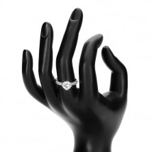 Zásnubní prsten, stříbro 925, čirý kulatý zirkon v dekorativním kotlíku