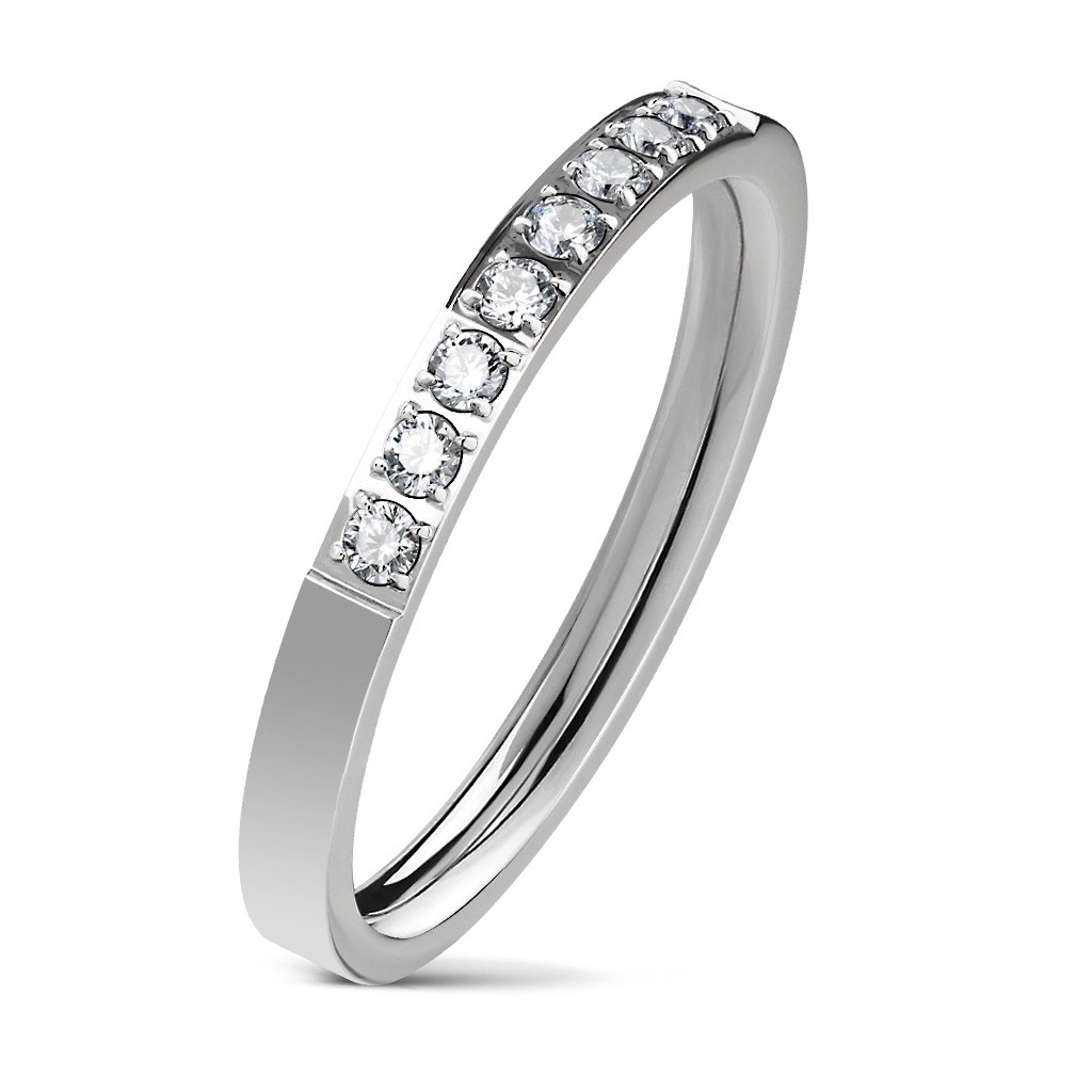 Prsten z chirurgické oceli, stříbrný odstín, linie čirých zirkonů, 2,5 mm - Velikost: 55