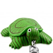 Klíčenka - zelená FIMO želva s černobílýma očima, magnet