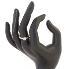 Zlatý 14K dvoubarevný prsten - čirý zirkon v šesticípém kotlíku, vypouklá ramena