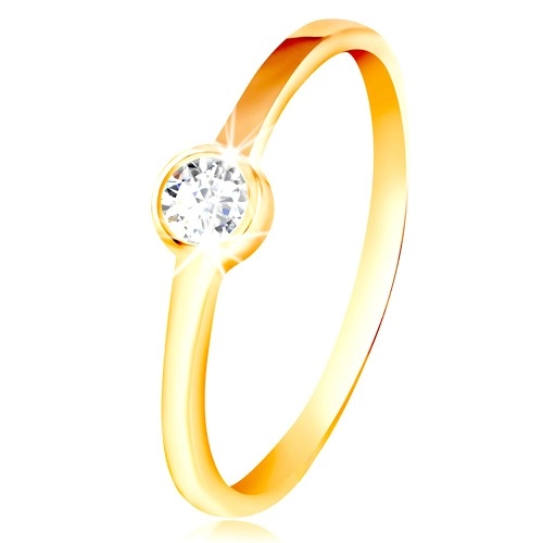 Prsten ze žlutého zlata 585 - kulatý čirý zirkon v lesklé objímce - Velikost: 56