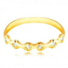 Prsten ze žlutého 14K zlata - lesklá zrnka se vsazenými zirkony čiré barvy