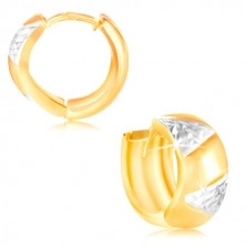 Kloubové zlaté náušnice 14K - širší kroužek s trojúhelníky z bílého zlata