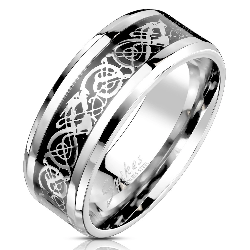 Ocelový prsten s ornamentálním motivem stříbrné a černé barvy, 8 mm - Velikost: 64