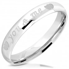 Lesklý prsten z oceli 316L - nápis "you & me", dvojice symetrických srdíček, 3,5 mm