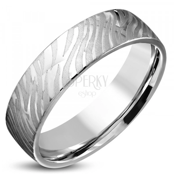 Lesklý ocelový prsten stříbrné barvy - matný motiv zebry, 6 mm