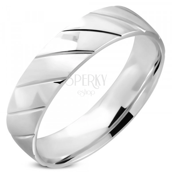 Prsten stříbrné barvy z oceli - zrcadlově lesklý povrch, šikmé zářezy, 6 mm