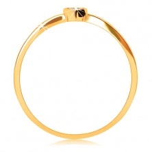 Prsten ze žlutého 9K zlata - srdíčko zdobené kulatými čirými zirkony