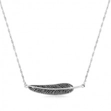 Stříbrný náhrdelník 925 - spirálovitý řetízek a patinované pírko