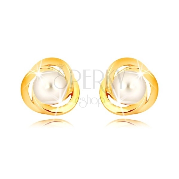 Náušnice z 9K žlutého zlata - tři propletené kroužky, bílá sladkovodní perla, 5 mm