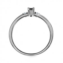 Stříbrný 925 prsten - obdélníkový zirkon černé barvy, čiré kulaté zirkony