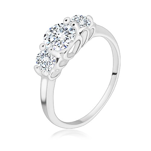 Stříbrný 925 prsten - tři kulaté třpytivé zirkony, srdíčkovité výřezy - Velikost: 59