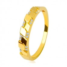 Prsten ve žlutém 14K zlatě - třpytivé kulaté zirkonky, motiv kosočtverců