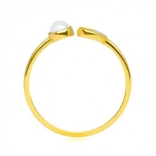 Zlatý prsten 375 - lesklý půlměsíc, čirý zirkon ve tvaru kabošonu