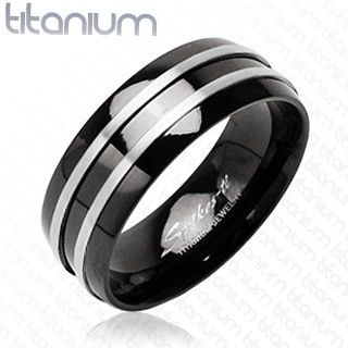 Černý prsten z titanu - dva stříbrné tenké pásy - Velikost: 63