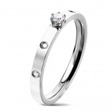 Ocelový prsten stříbrné barvy - kulatý zirkon v kotlíku, čiré zirkony, 3 mm