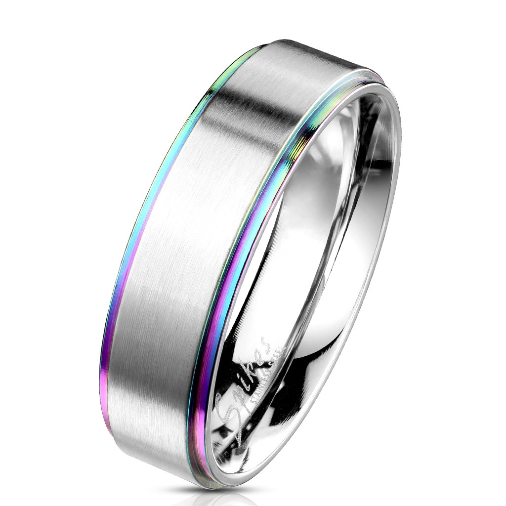 Ocelový prsten s matným pásem stříbrné barvy - okraje v duhovém odstínu, 6 mm - Velikost: 52