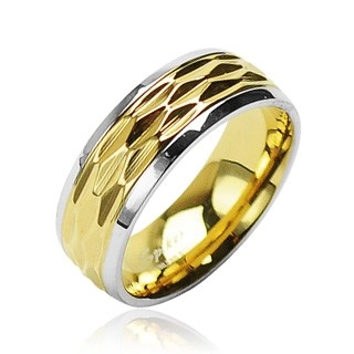 Ocelový prsten - zvlněný motiv zlaté barvy - Velikost: 54