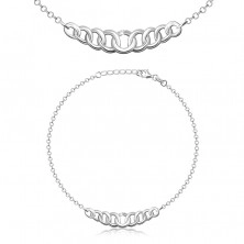 Stříbrný náramek 925 na kotník - řetízek s malými kulatými očky, ozdobený většími pospojovanými kroužky