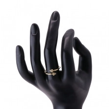 Zlatý 585 prsten s úzkými rameny - dva trojlístky s čirými kulatými zirkony