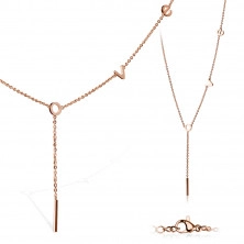 Lesklý náhrdelník z oceli - písmena s plochým povrchem vytvářející slovo "LOVE"