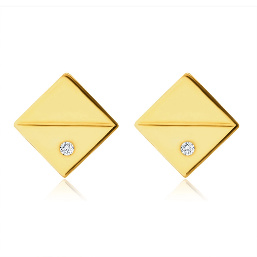 Diamantové náušnice ze 14K žlutého zlata - čtverečky s diagonálním rýhováním, brilianty