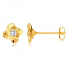 Diamantové náušnice ve žlutém 14K zlatě - kvítek s čirým briliantem, puzety