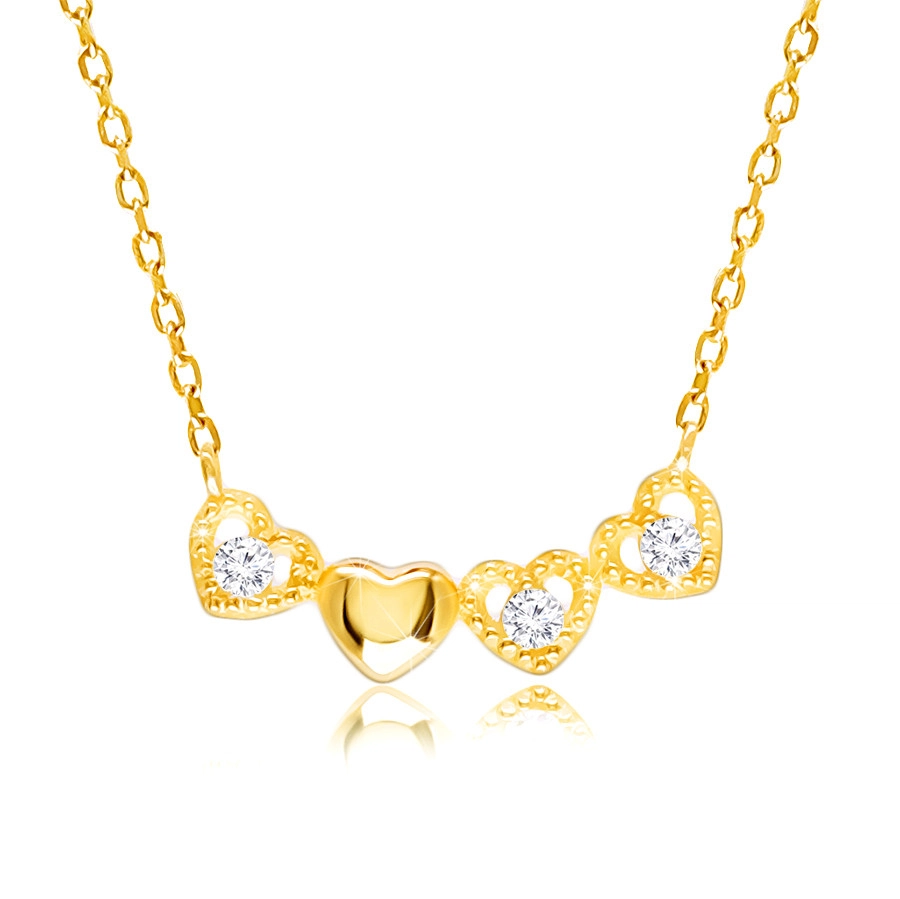 Levně Diamantový náhrdelník ze žlutého 14K zlata - pospojovaná srdíčka, čiré brilianty