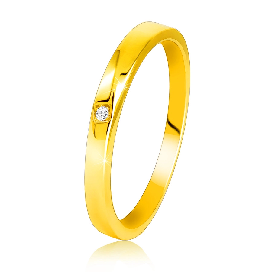 Diamantový prsten ze žlutého 585 zlata - jemně zkosená ramena, čirý briliant - Velikost: 52