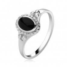 Prsten ze stříbra 925, černý onyxový ovál, kuličky, vysoký lesk