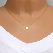 Zlatý náhrdelník 9K - ploché srdíčko, kolmá očka oválného tvaru