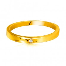 Prsten ze žlutého 375 zlata - jemně zkosená ramena, čirý zirkon