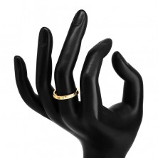 Prsten ze žlutého 14K zlata - jemné ozdobné zářezy, čirý zirkon, 1,3 mm 