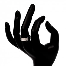 Stříbrný prsten 925 - matný povrch, lesklé trojúhelníkové zářezy, 6 mm