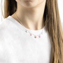 Dětský stříbrný náhrdelník 925 - tenký řetízek, tříbarevná srdíčka