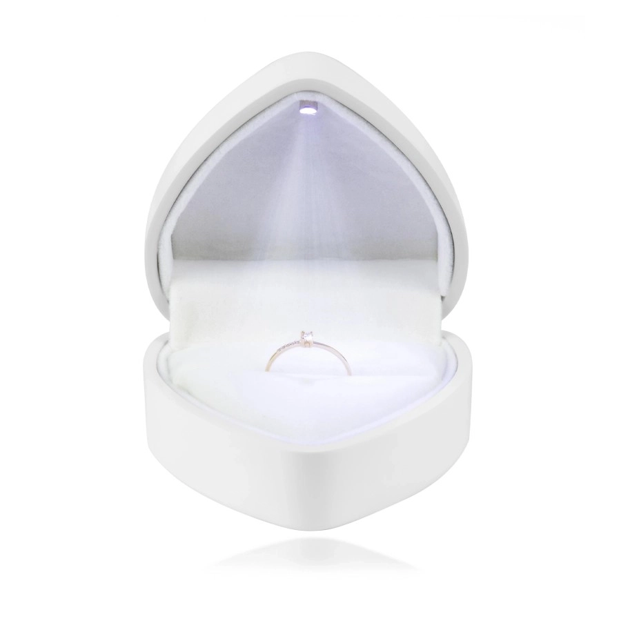 Levně Dárková krabička LED na prstýnky - srdce, lesklá bílá barva