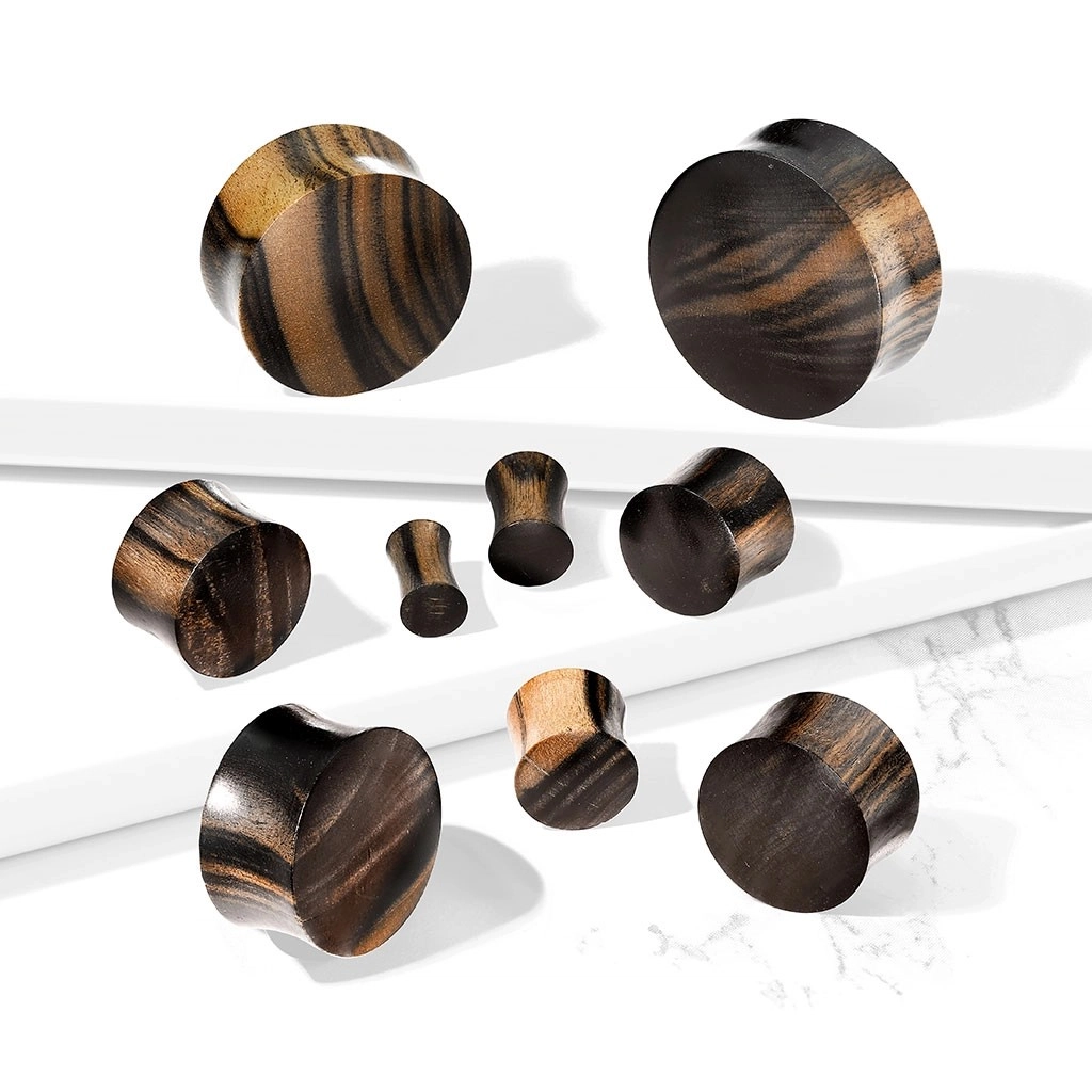 Sedlový plug z ebenového dřeva - přírodní struktura, různé velikosti - Tloušťka piercingu: 19 mm